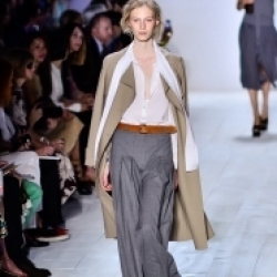 Julia Nobis